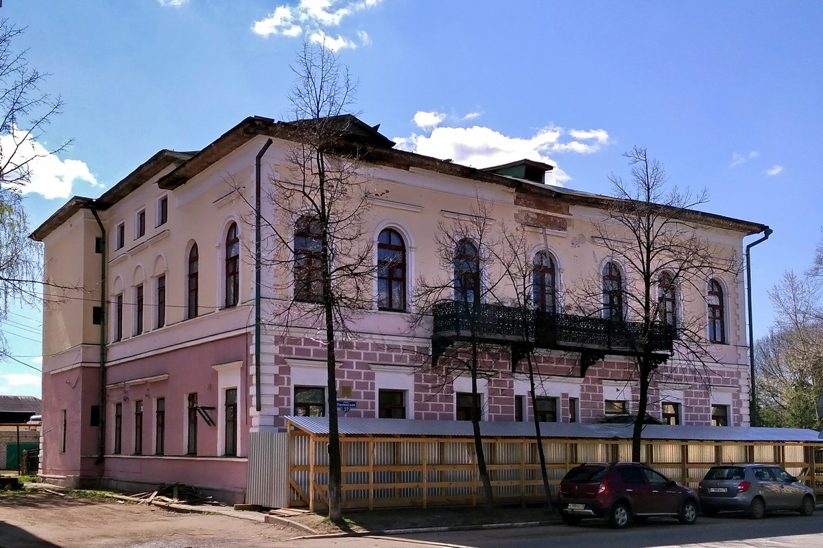 Rostov, Ленинская улица, 37