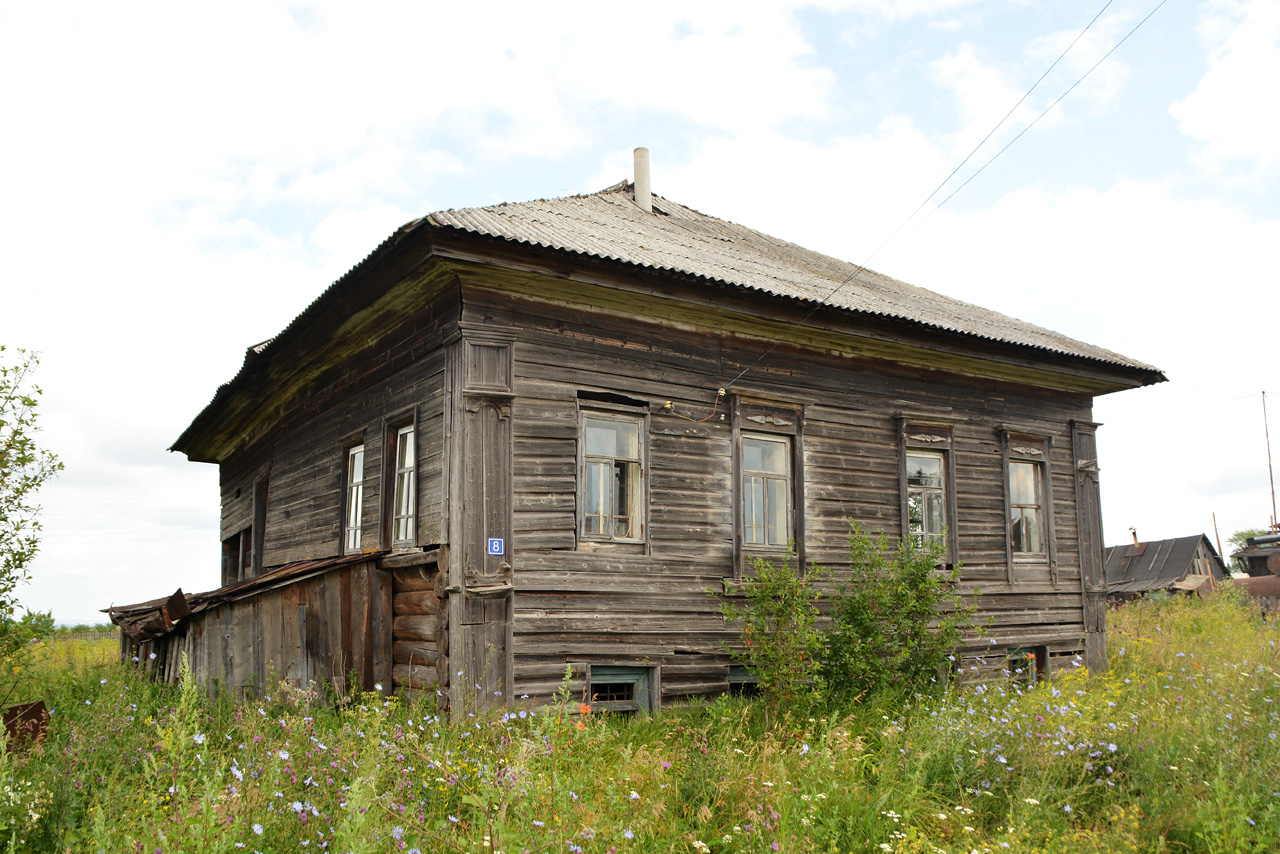 Permsky district, other localities, д. Валевая, Валеваевская улица, 8