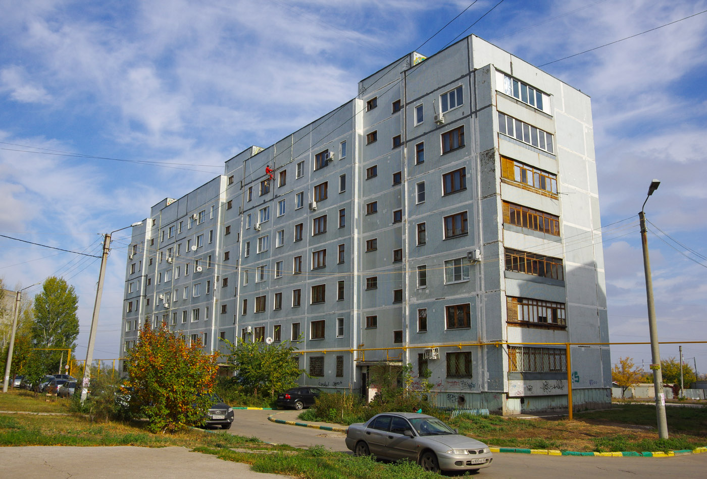 Novokuybyshevsk, Улица Ворошилова, 28