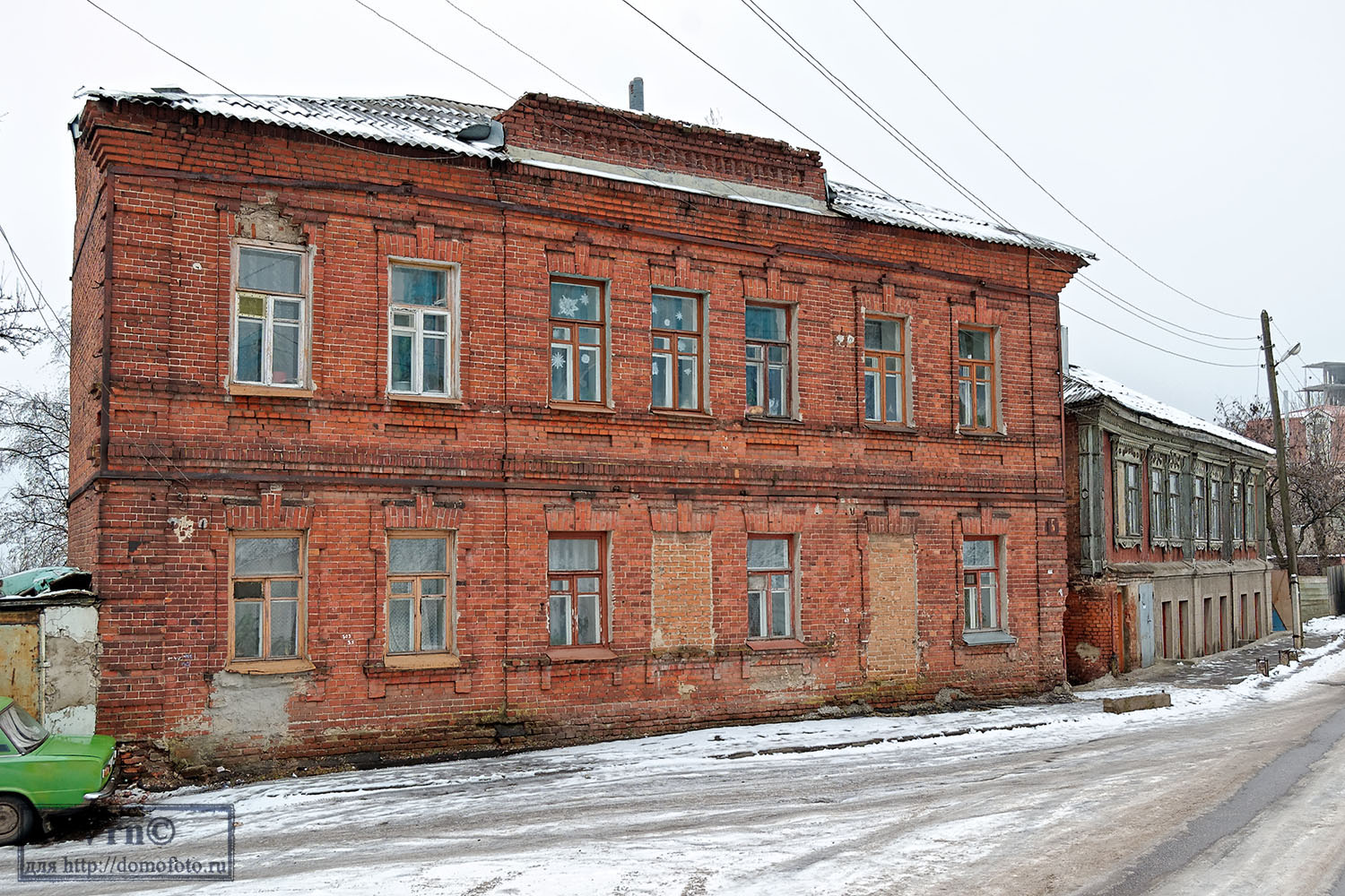 Woroneż, Улица Добровольческого коммунистического полка, 5; Целинный переулок, 11
