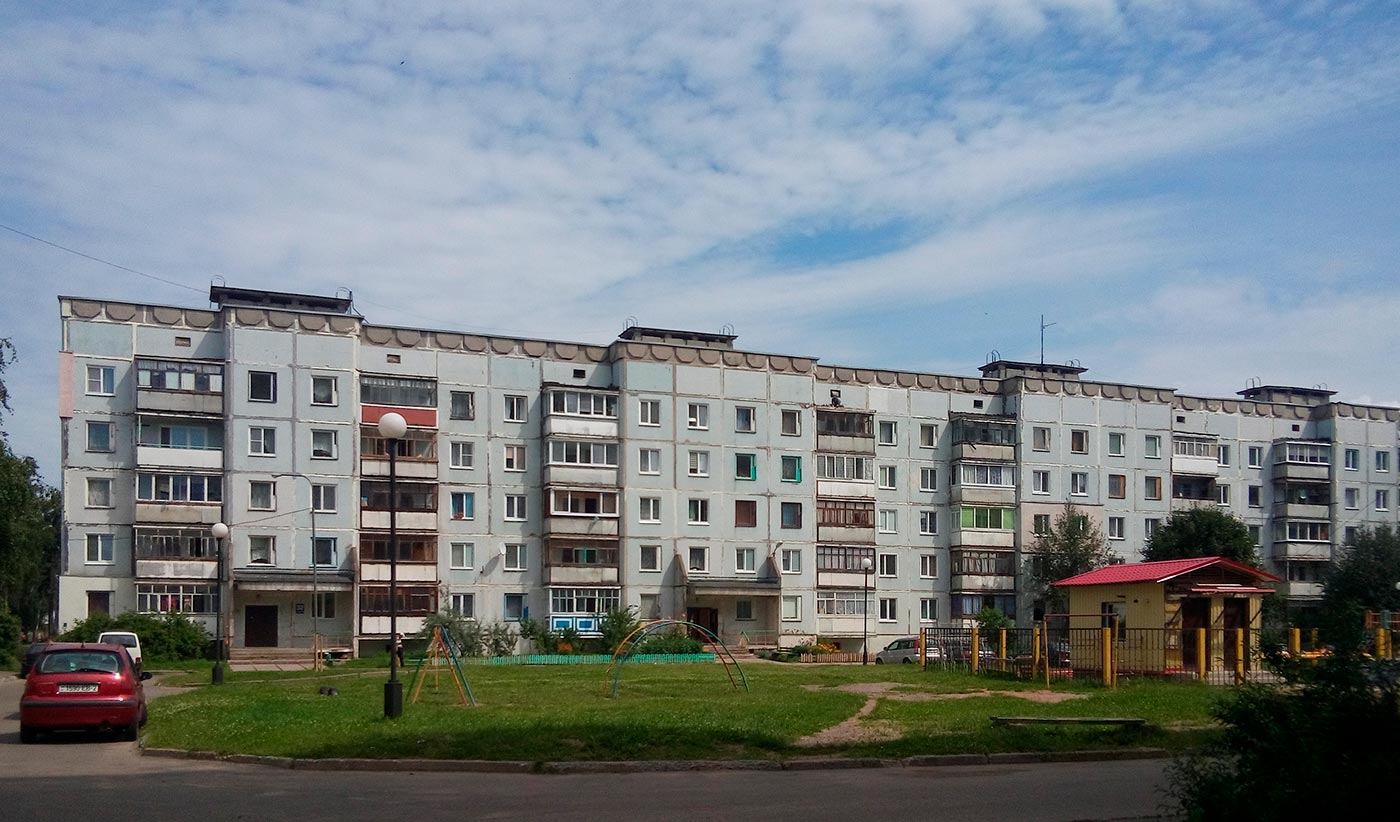 Novopolotsk, Боровуха, Армейская улица, 32