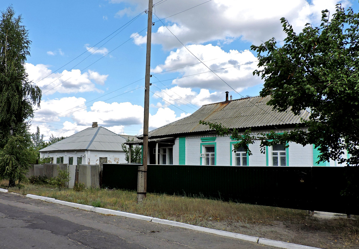 Купянск-Узловой, Улица Дарвина, 25; Улица Дарвина, 23