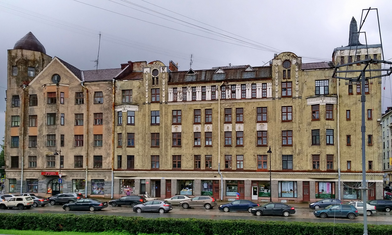 Vyborg, Проспект Суворова, 25; Ленинградское шоссе, 1