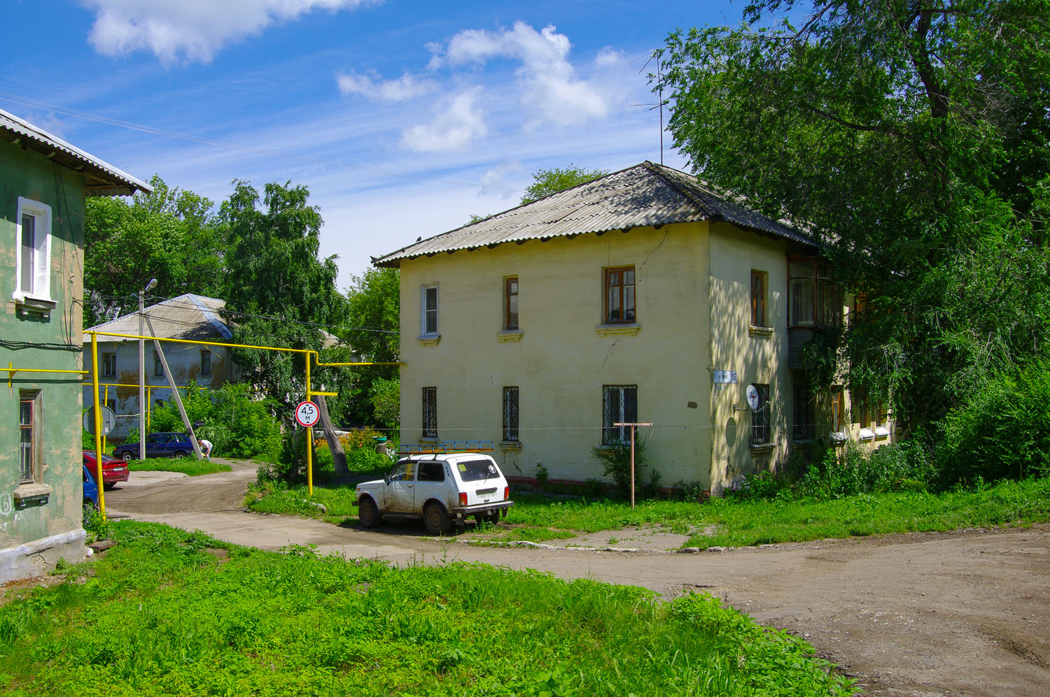 Novokuybyshevsk, Улица Степана Разина, 17