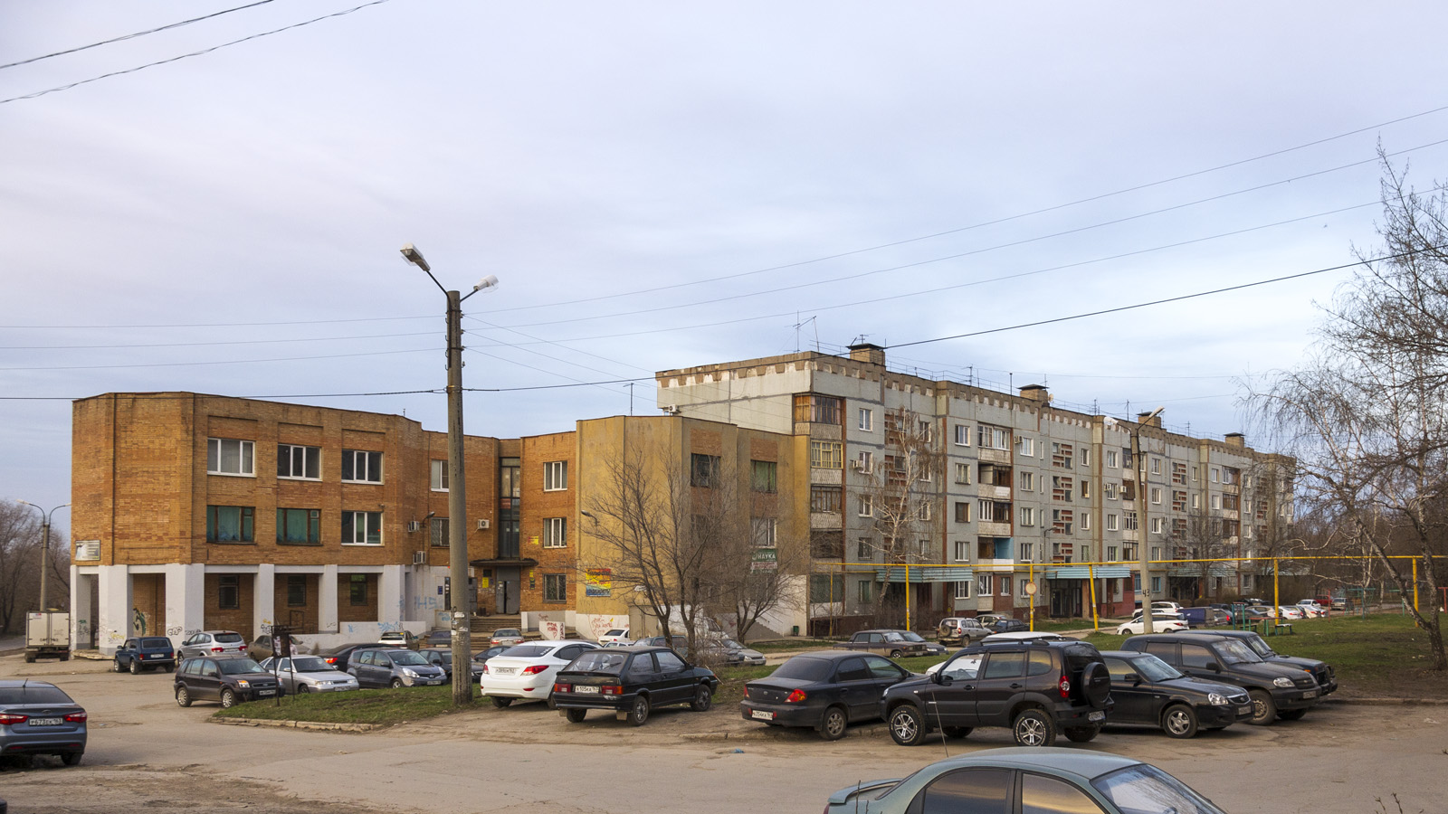 Novokuybyshevsk, Улица Островского, 30