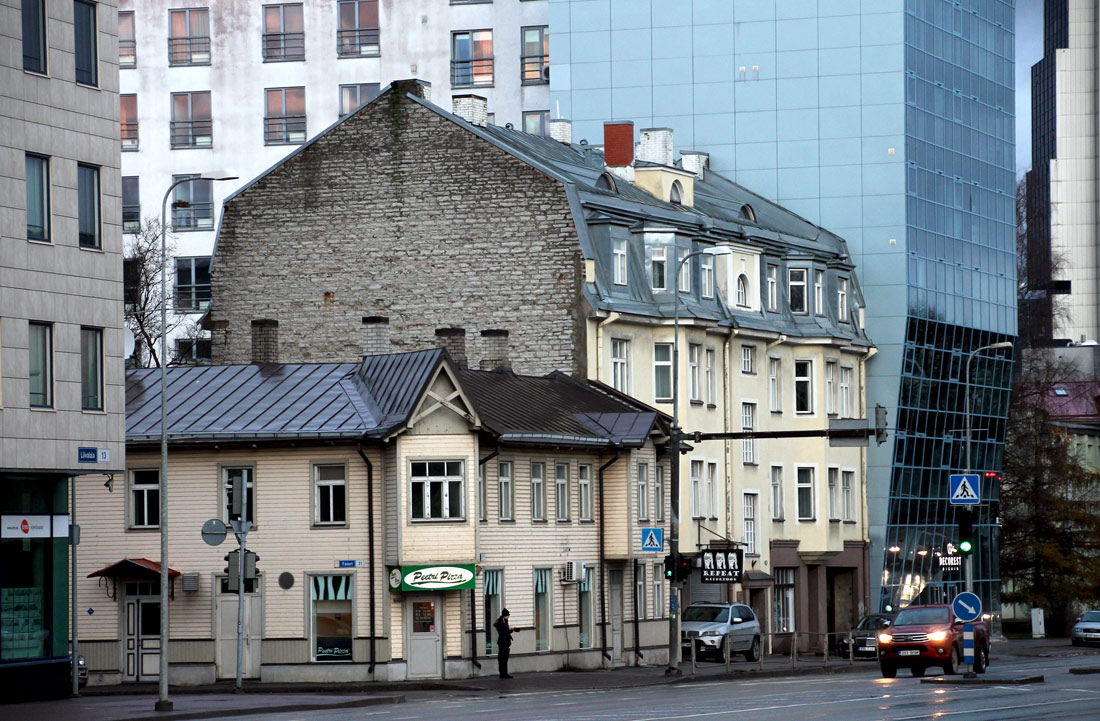 Tallinn, Liivalaia, 17 / Tatari, 31; Liivalaia, 19