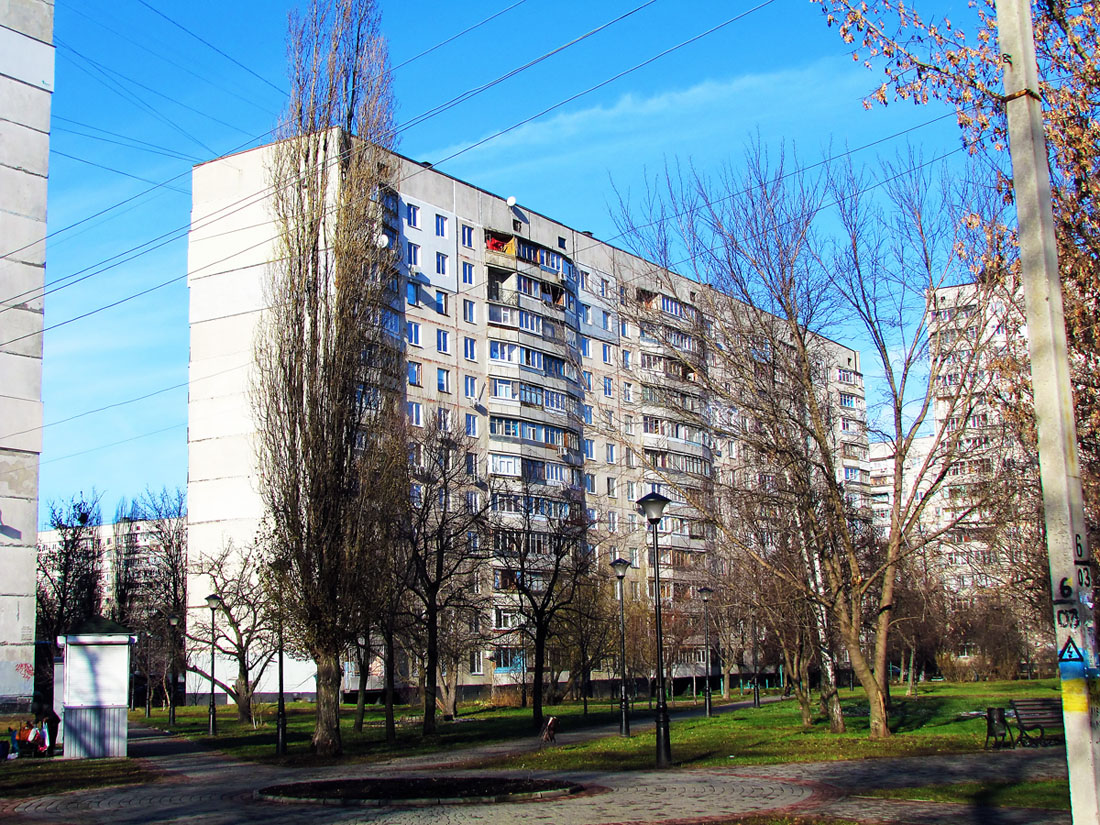 Kharkov, Полевая улица, 4