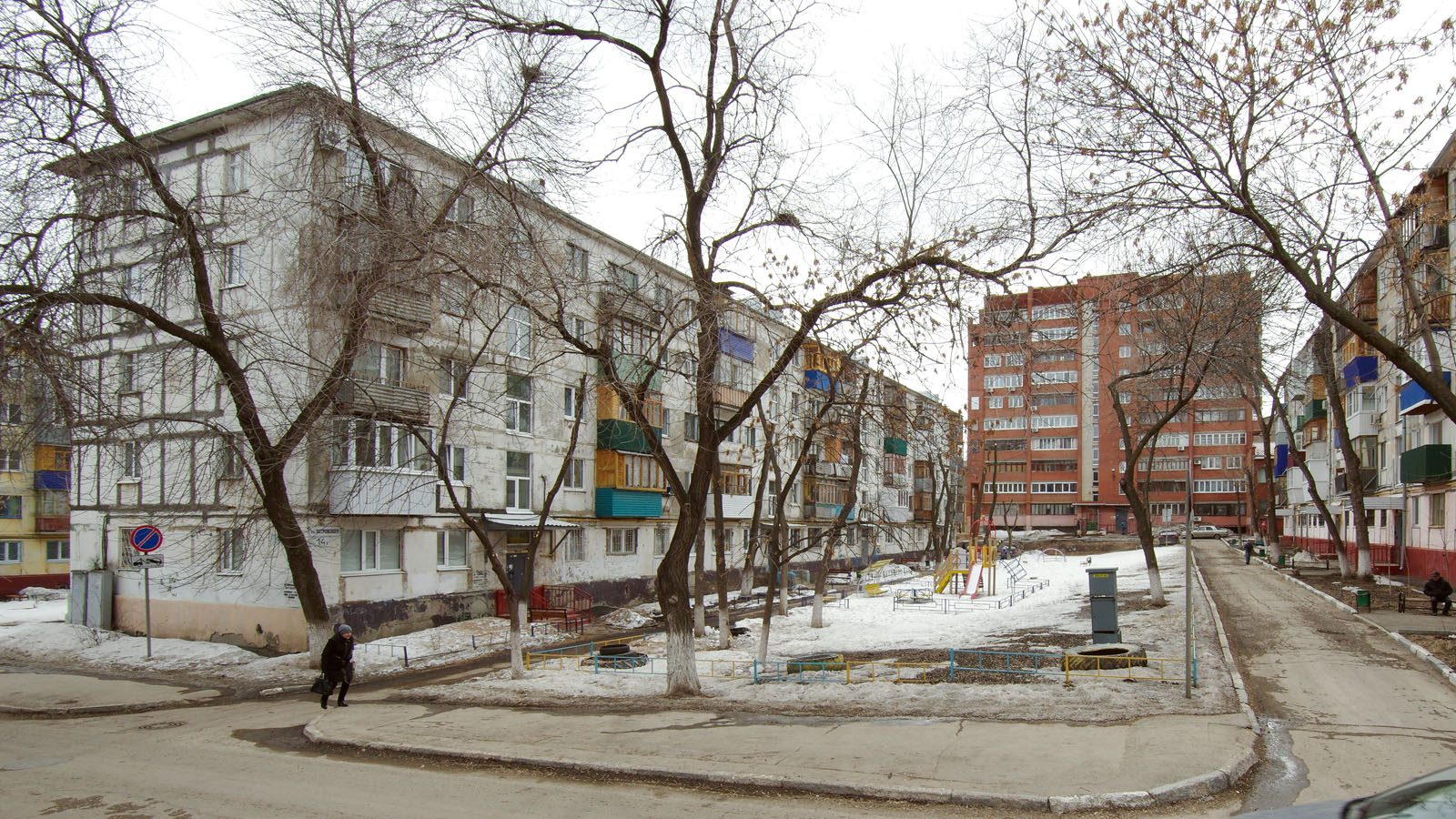Novokuybyshevsk, Улица Островского, 14А