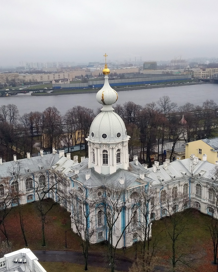 Petersburg, Смольный проезд, 1 лит. Б (юго-восточная башня)