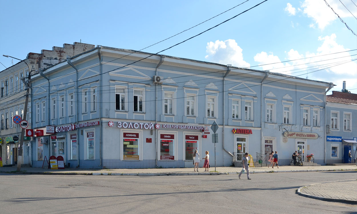 Сарапул, Советская улица, 1