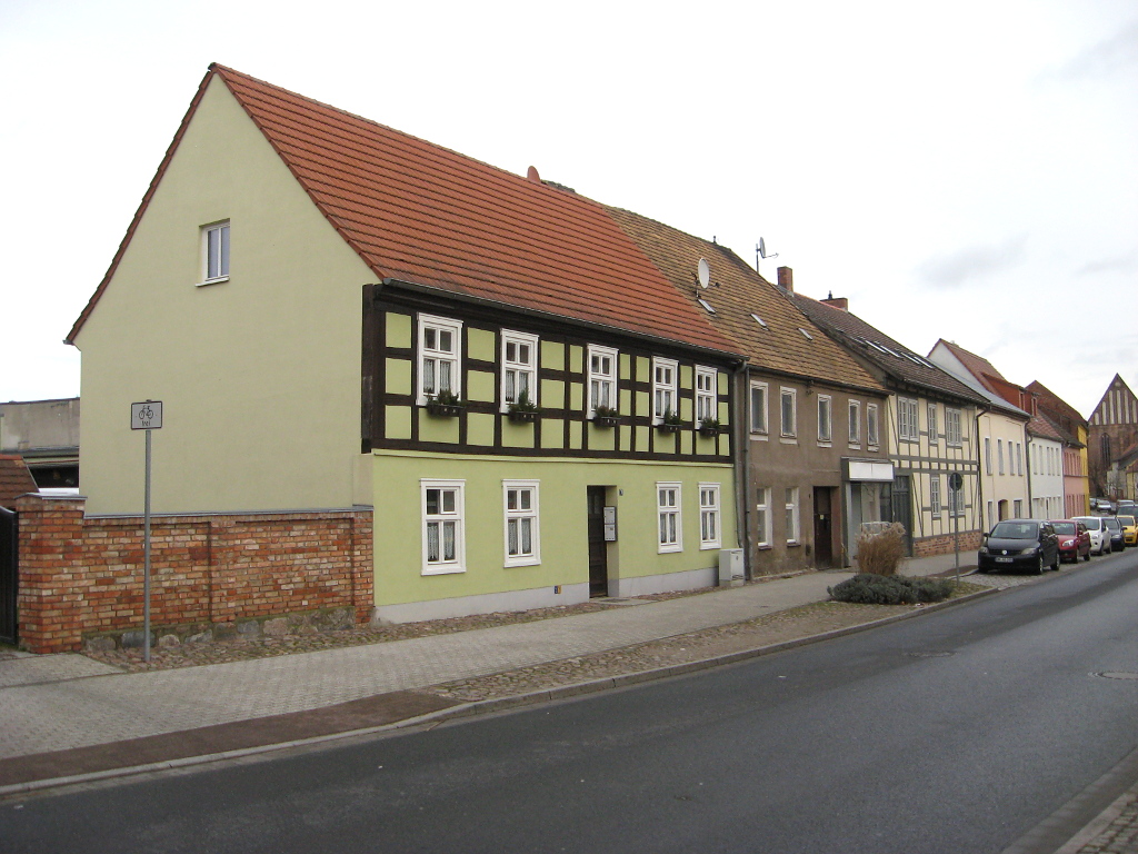 Ангермюнде, Klosterstraße, 2; Klosterstraße, 4