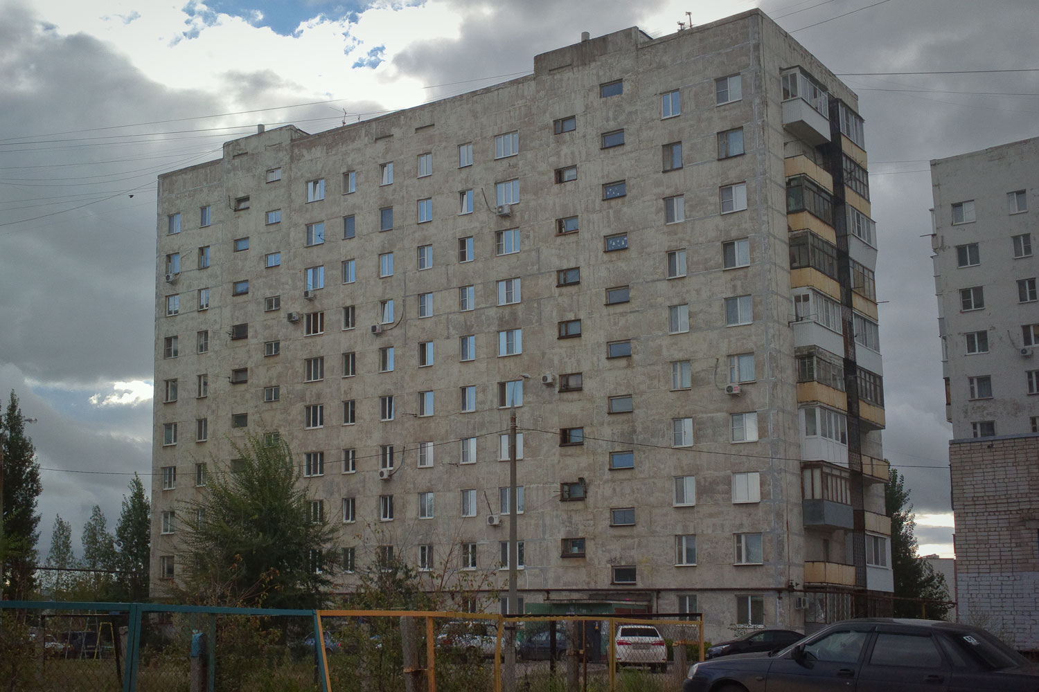 Samara, Белорусская улица, 42