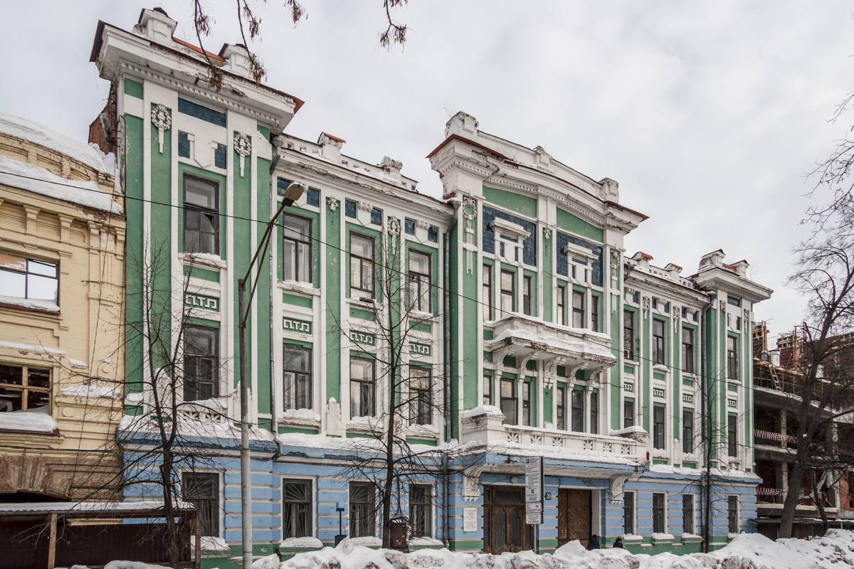 Kazan, Улица Муштари, 20