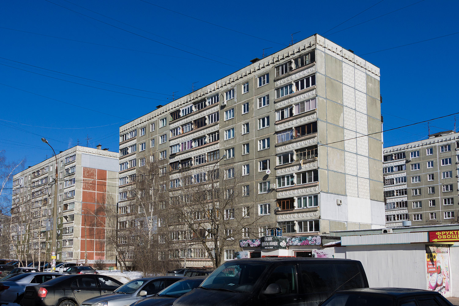 Nizhny Novgorod, Улица Генерала Зимина, 40; Тонкинская улица, 12