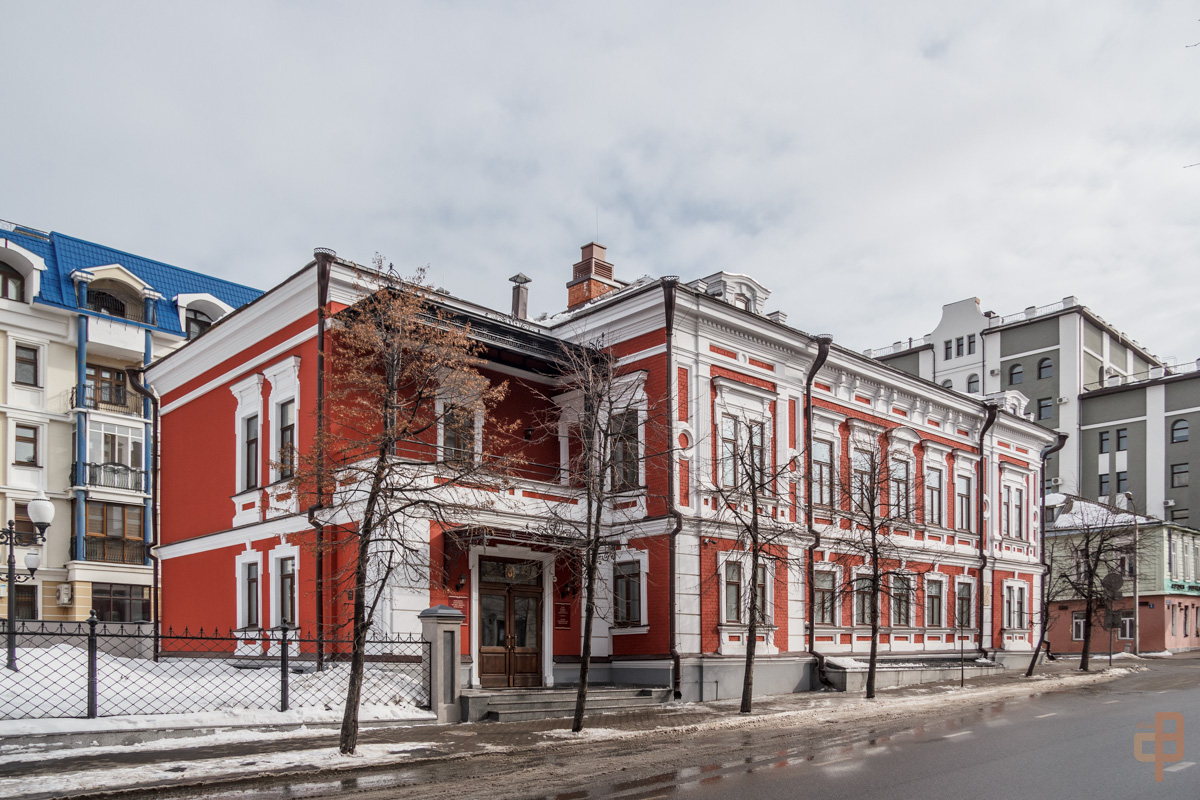 Kazan, Большая Красная улица, 35 / Малая Красная улица, 1