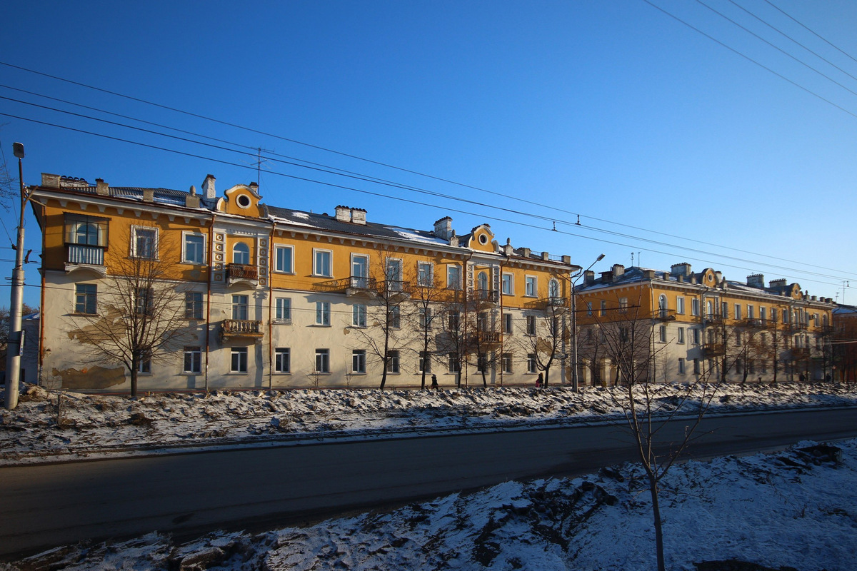 Kamensk-Uralskiy, Улица Кунавина, 28; Улица Кунавина, 26