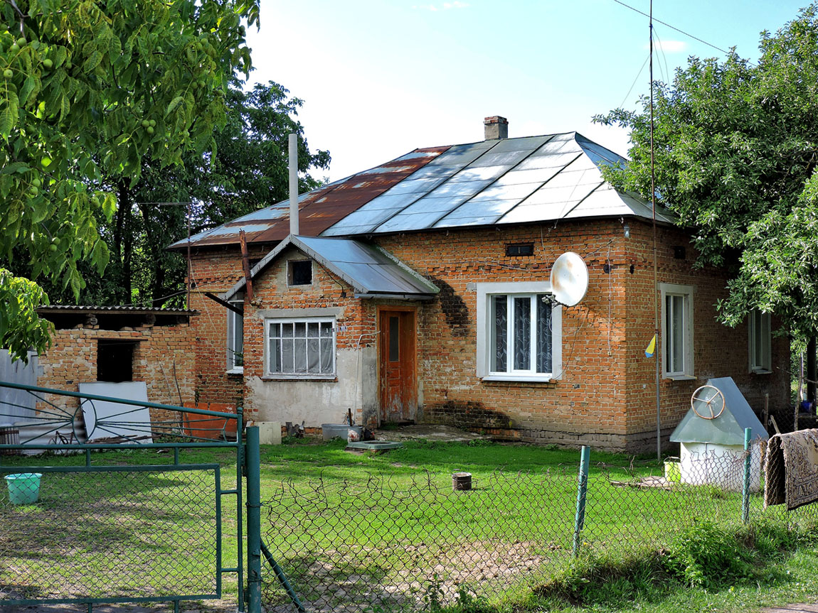 Zolochiv district. others settlements, с. Старый Милятин, улица Леси Украинки, 15