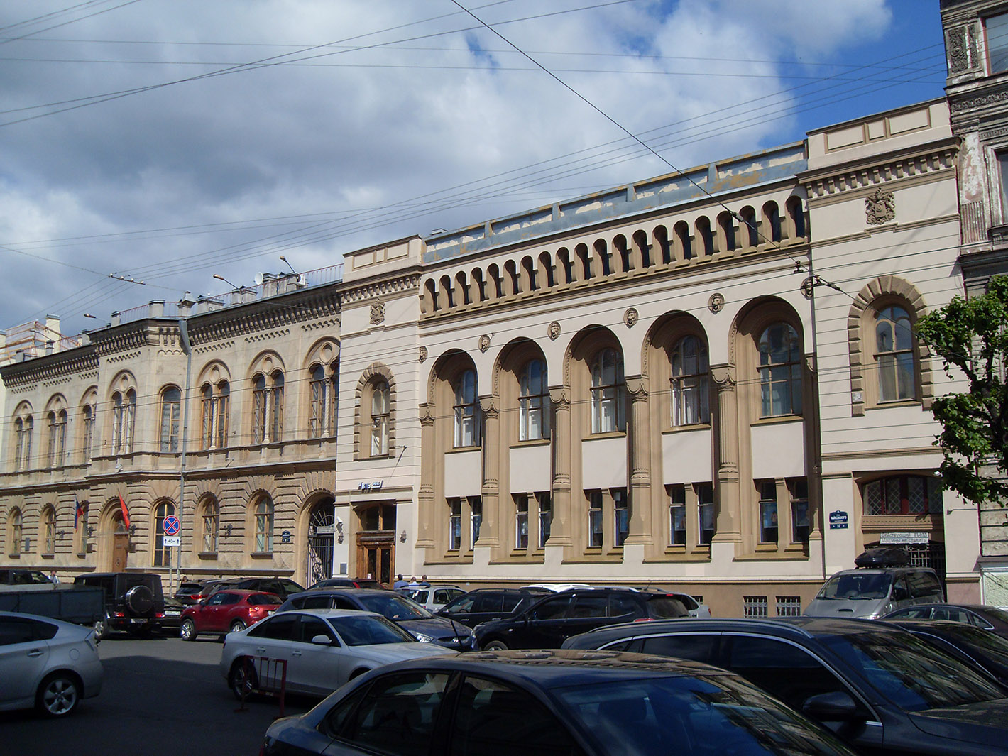 Saint Petersburg, Улица Чайковского, 32