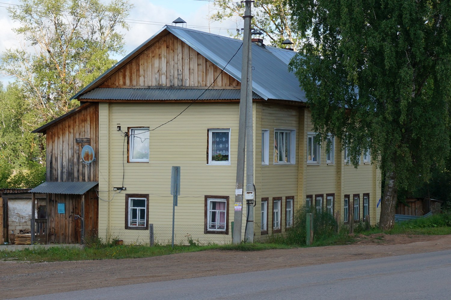 Bolshesosnovsky district, other localities, с. Большая Соснова, Улица Ленина, 49