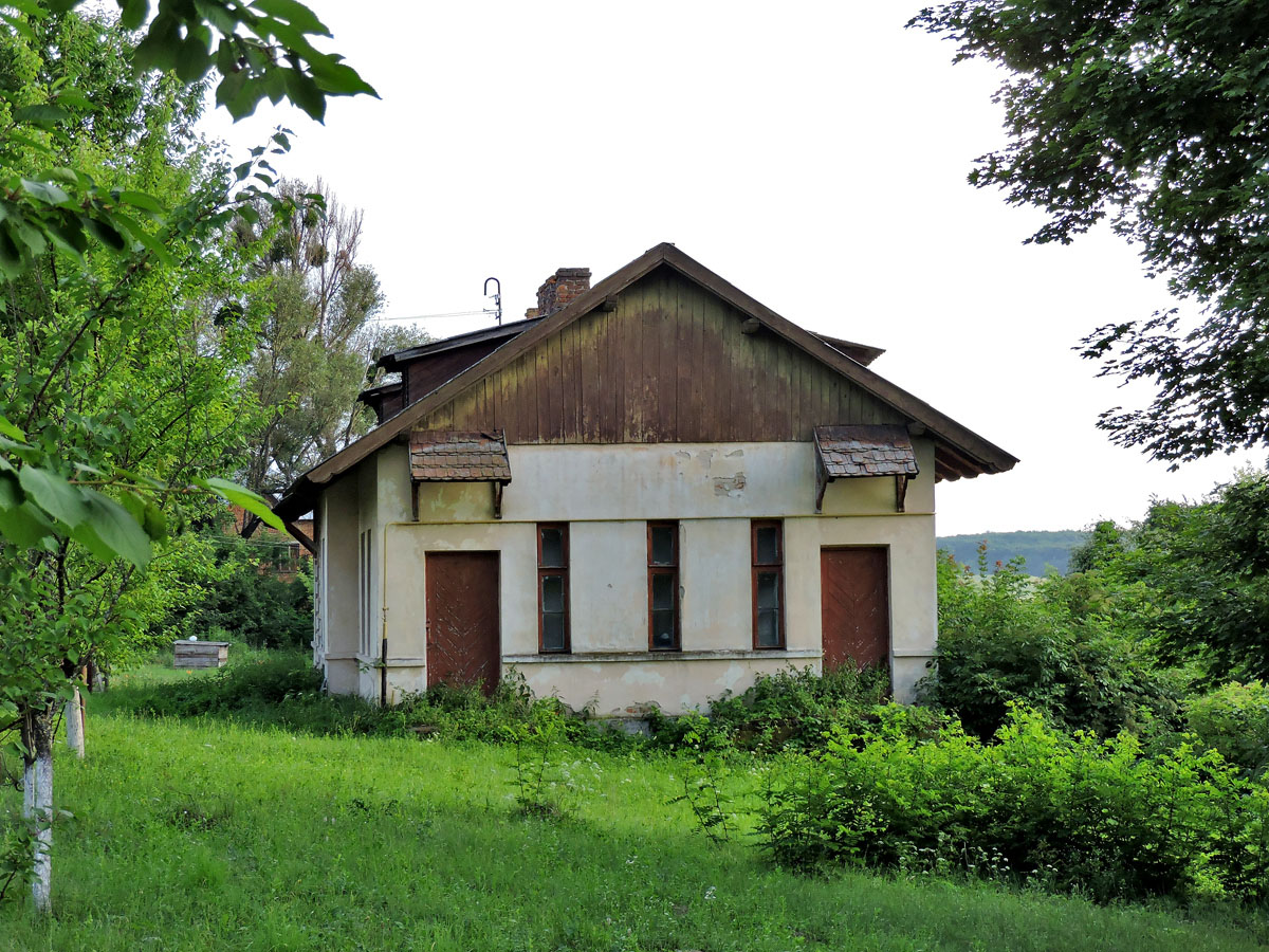Zolochiv district. others settlements, с. Новый Милятин, Луговой переулок, 2