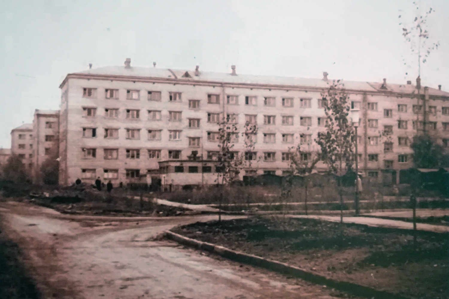 Samara, Октябрьский проспект, 46. Samara — Historical photos (until 2000)
