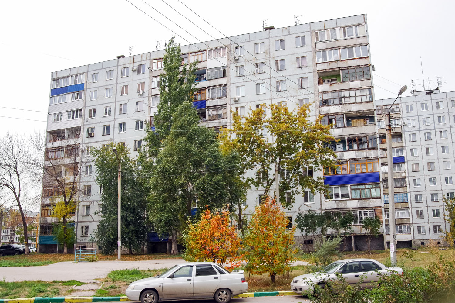 Novokuybyshevsk, Улица Ворошилова, 24
