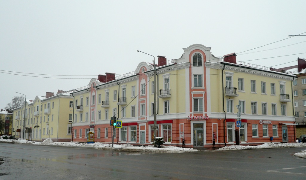Рогачёв, Улица Ленина, 62; Улица Ленина, 60