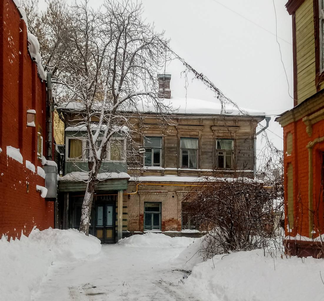Samara, Ульяновская улица, 25 (двор)