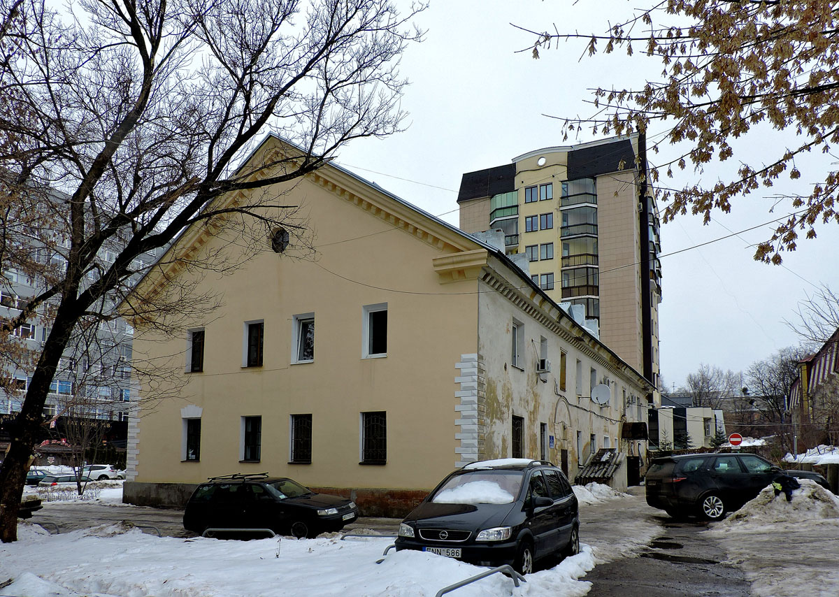 Kharkov, Космическая улица, 10