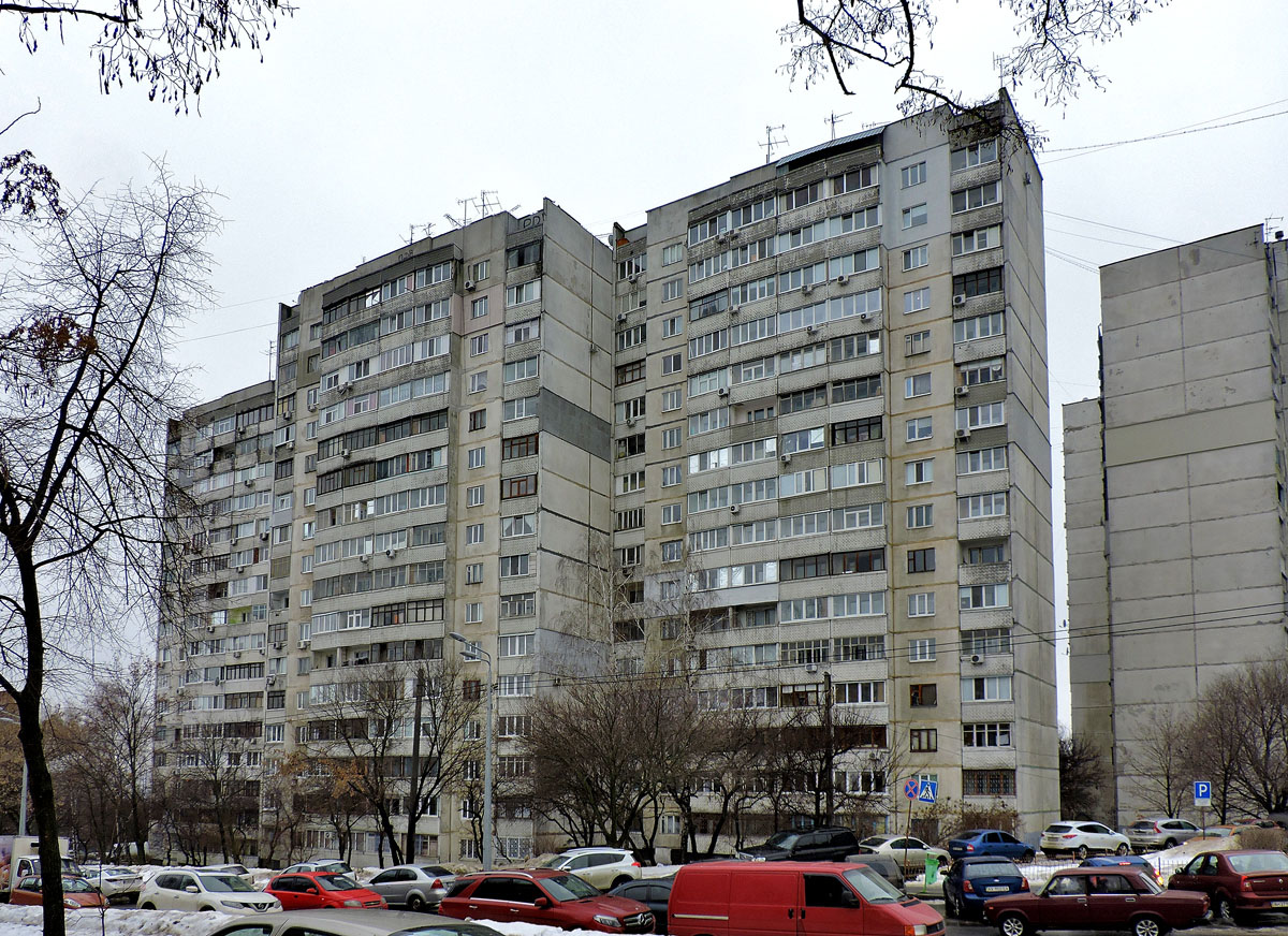 Kharkov, Космическая улица, 11 (п. 1); Космическая улица, 11 (п. 2); Космическая улица, 11 (п. 3)