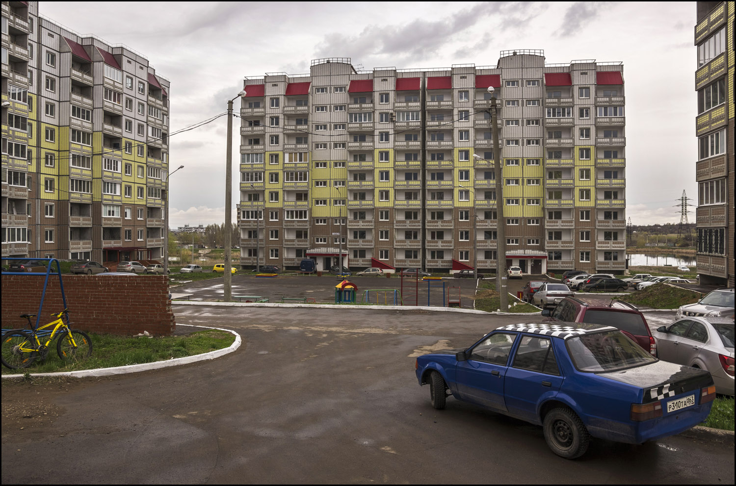 Novokuybyshevsk, улица Свердлова, 27А
