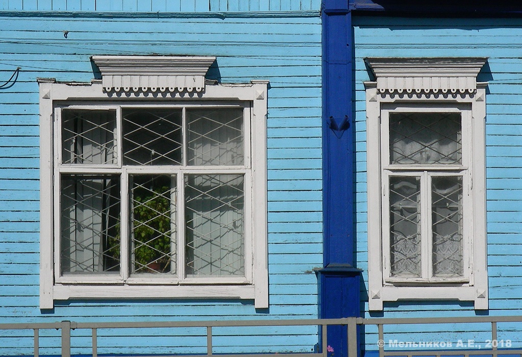 Nizhny Novgorod, Улица Чкалова, 27. Резные наличники