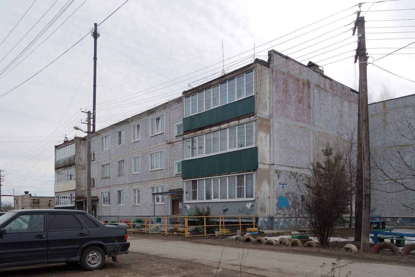 Novgorodsky district, other localities, Пос. Волховец, Пионерская улица, 19