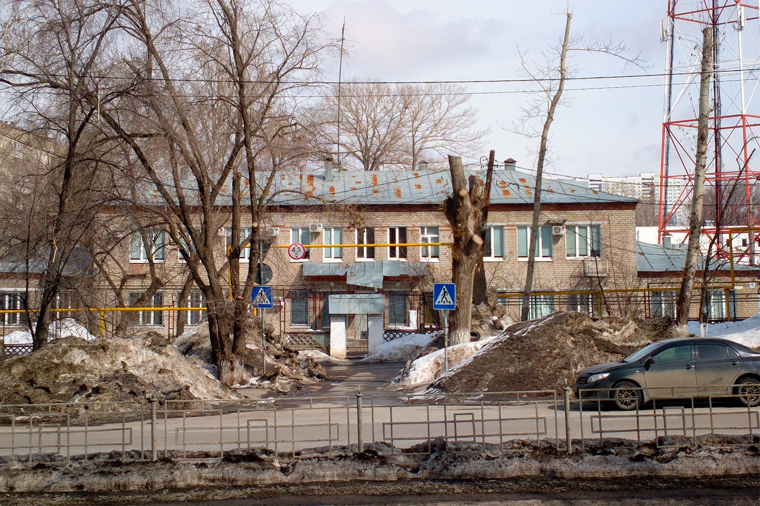 Samara, Улица Гагарина, 4
