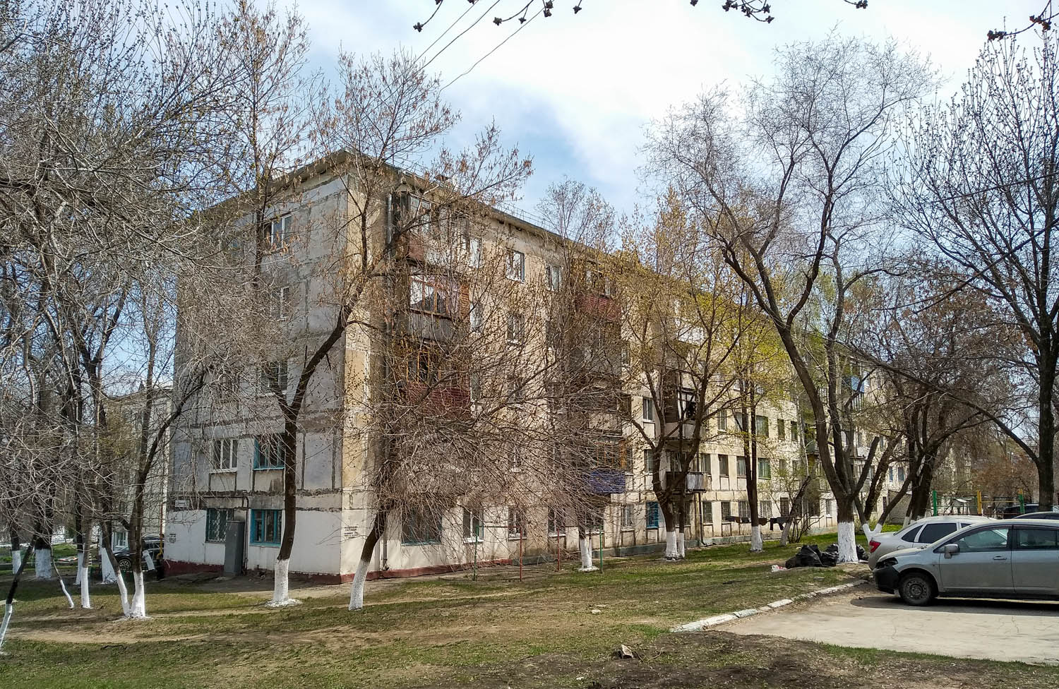 Novokuybyshevsk, Улица Дзержинского, 32