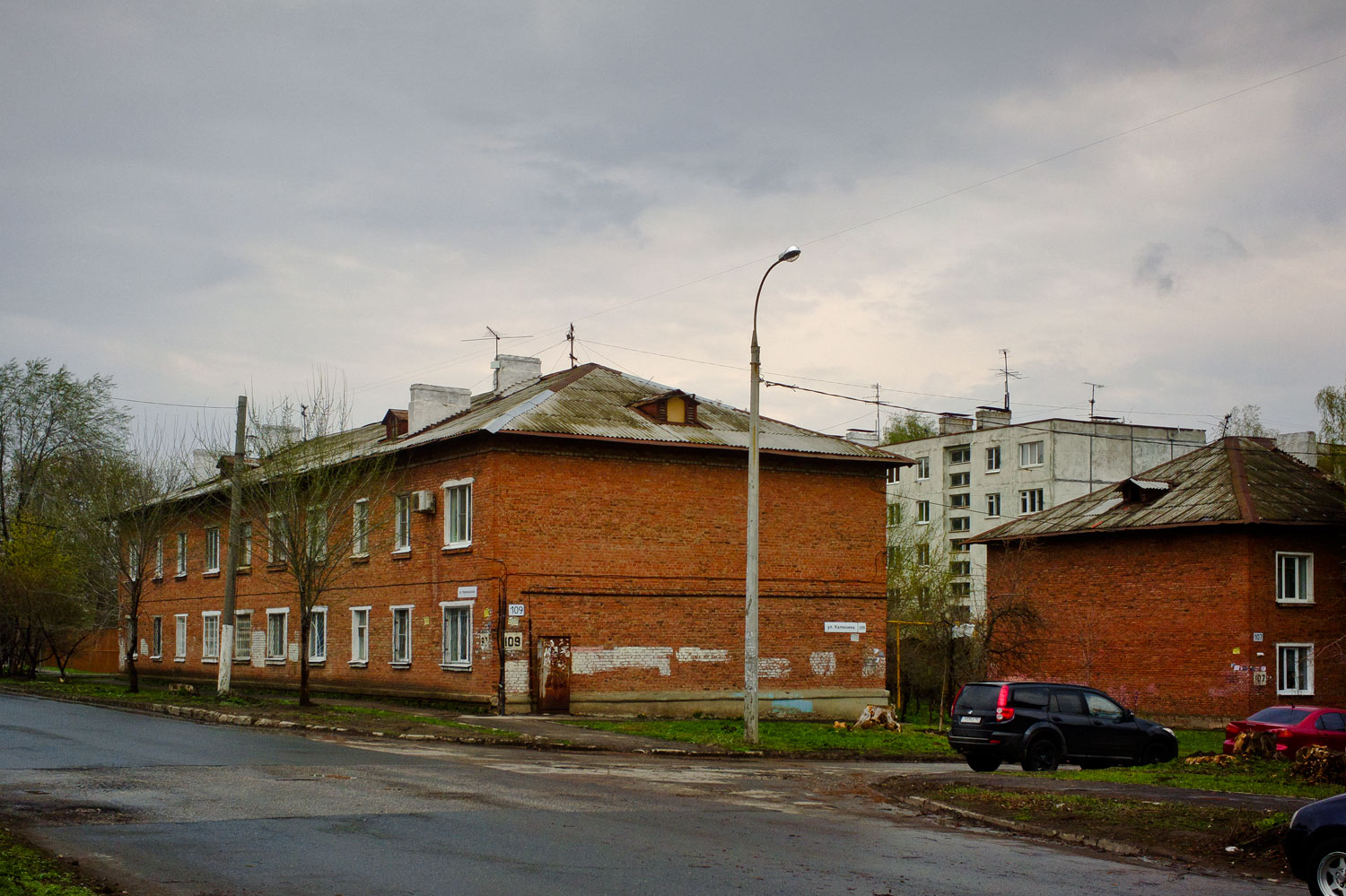 Samara, улица калинина, 109 / Черемшанская улица, 97