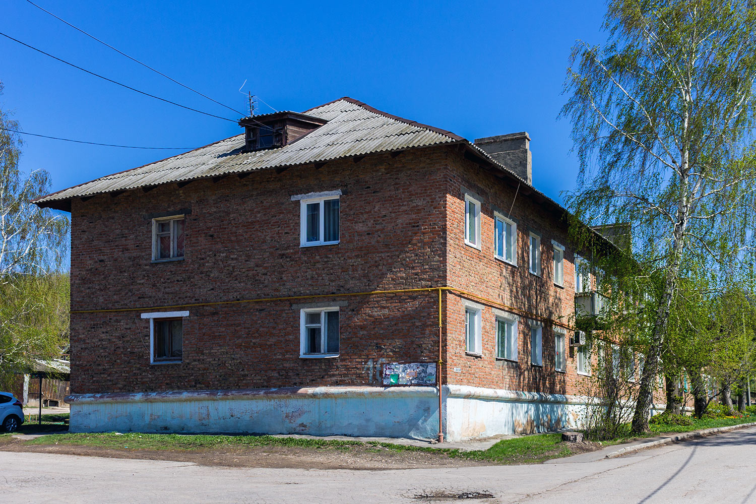 Novosemeykino, Заводская улица, 16