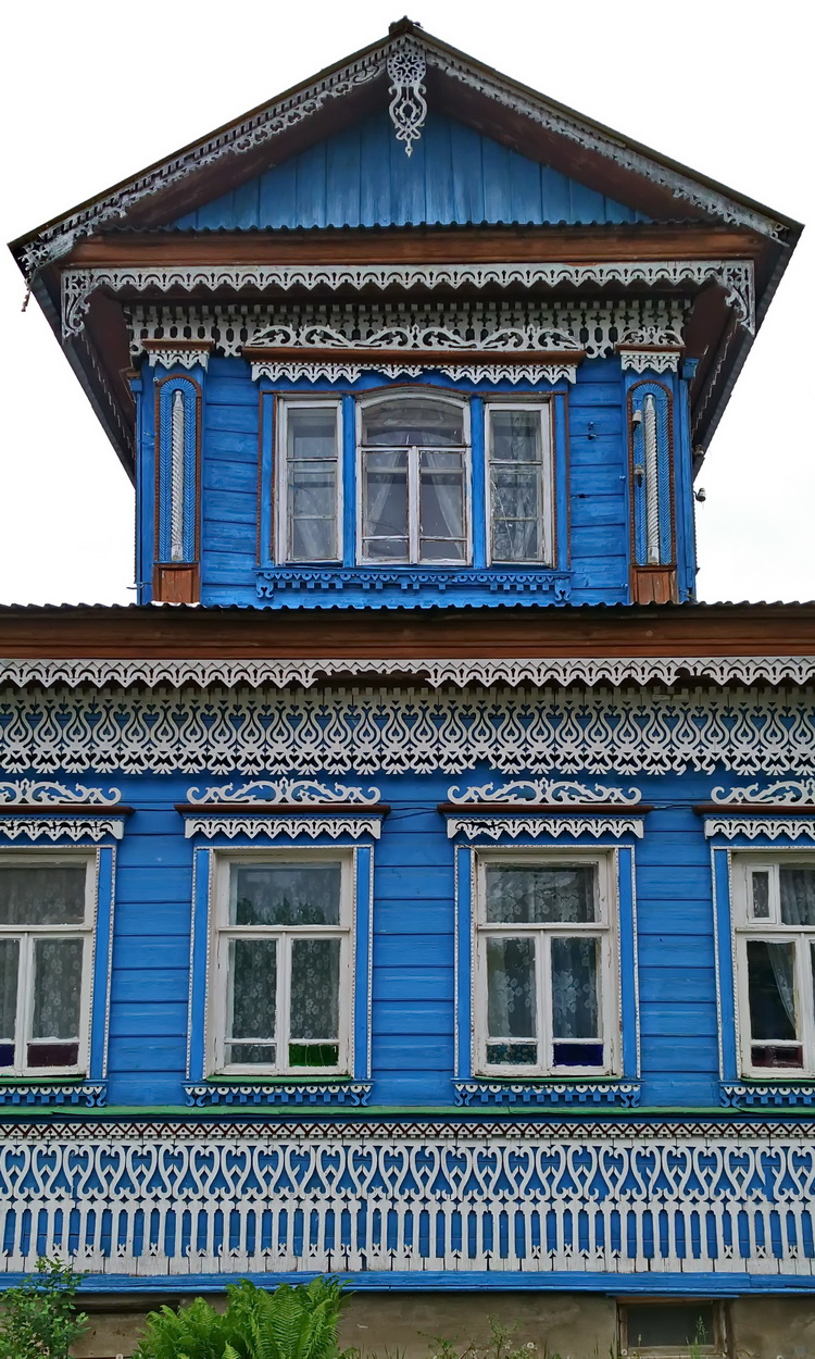 Nekrasovskoye, Курортный переулок, 3. Резные орнаменты (кроме наличников)