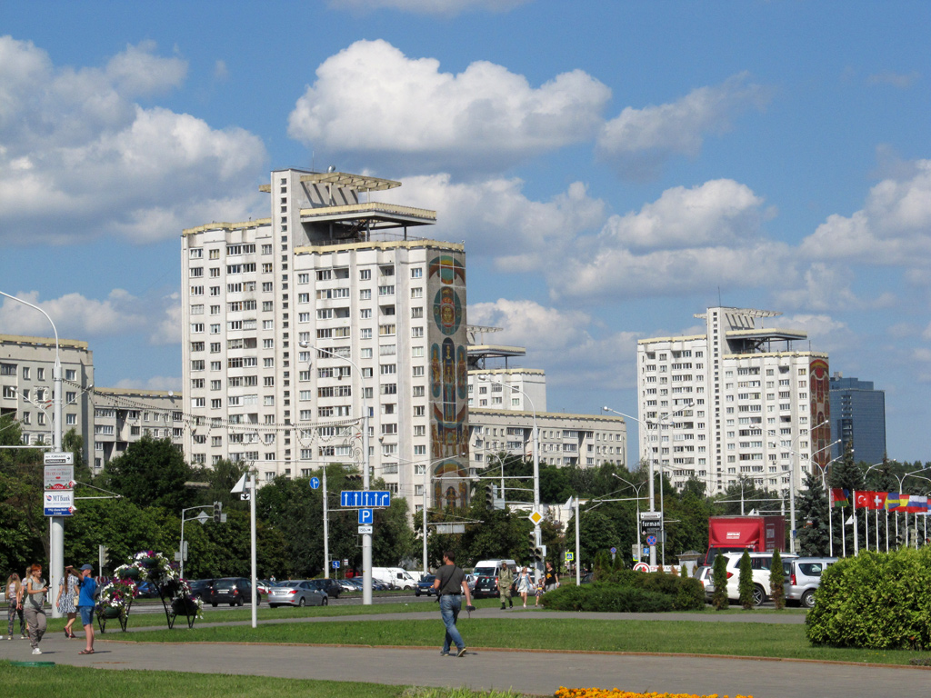 Минск, Проспект Независимости, 155 корп. 1; Улица Калиновского, 82 корп. 2