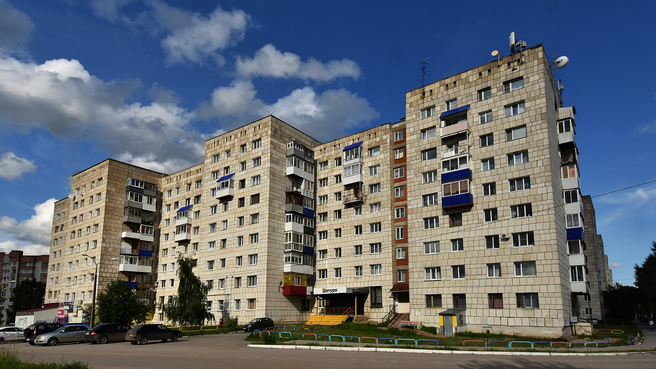 Krasnokamsk, Улица 50 лет Октября, 17