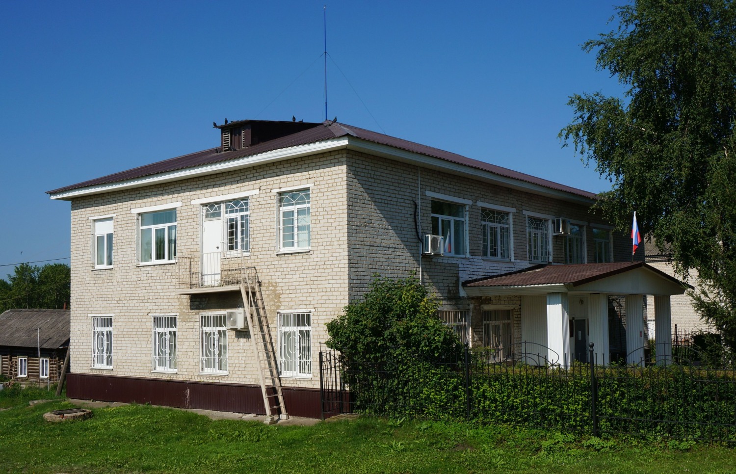 Ordinsky municipal district, other localities, с. Орда, Советская улица, 24