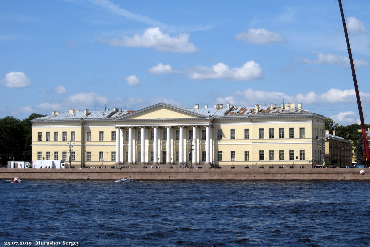 Санкт-Петербург, Университетская набережная, 5 — Фото — PhotoBuildings