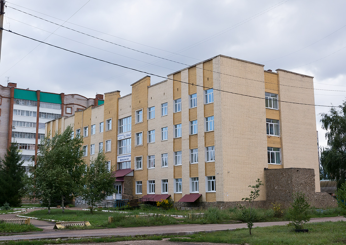 Sterlitamak, Улица Гоголя, 147