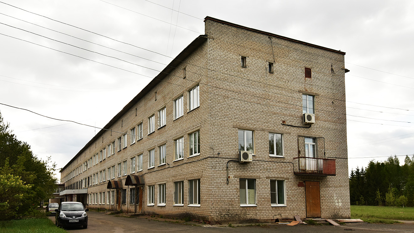 Permsky district, other localities, с. Култаево, Октябрьская улица, 9