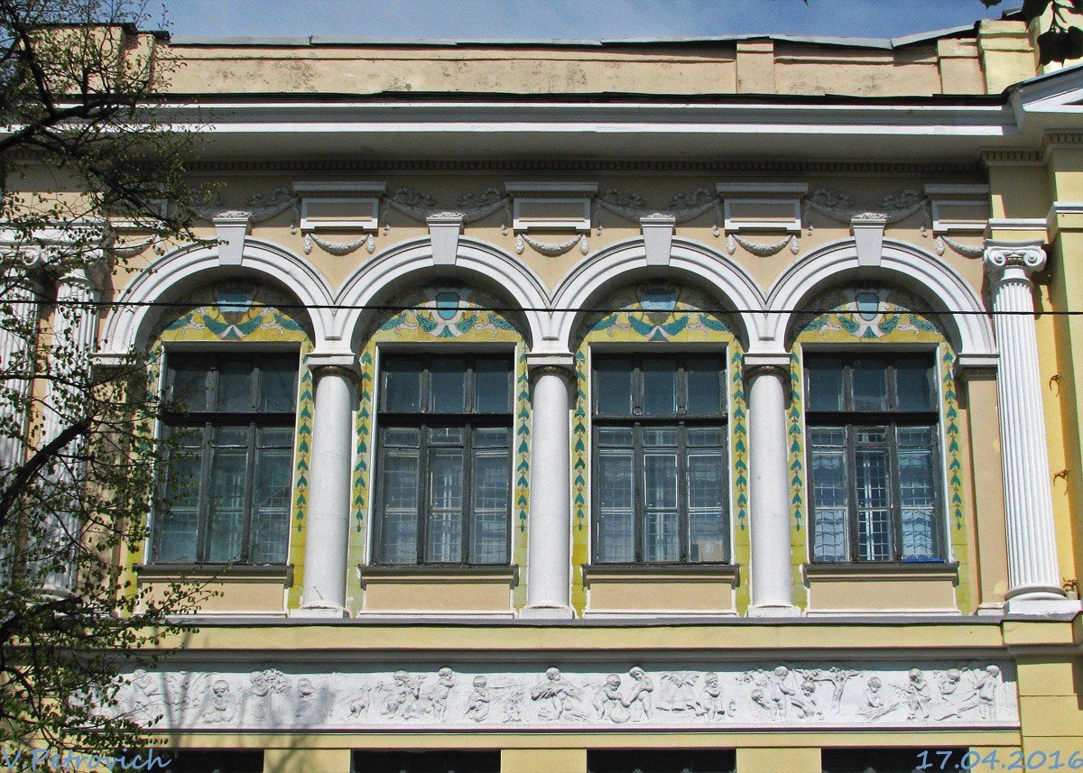 Kharkov, Улица Жён Мироносиц, 11