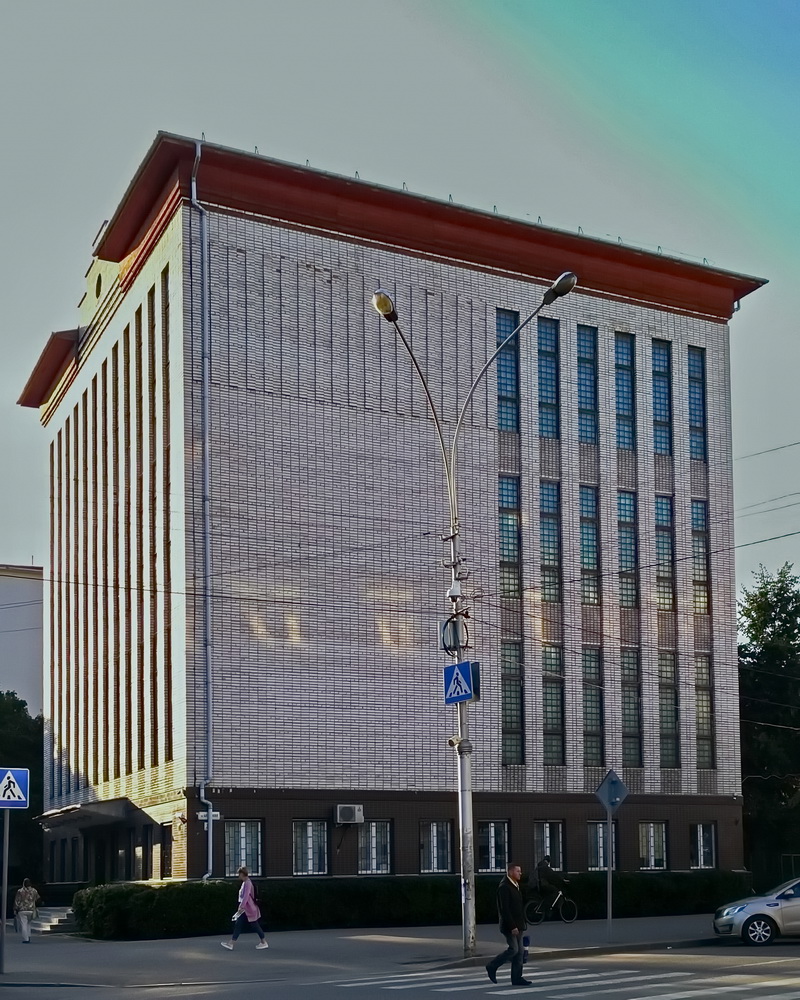 Vologda, Октябрьская улица, 4