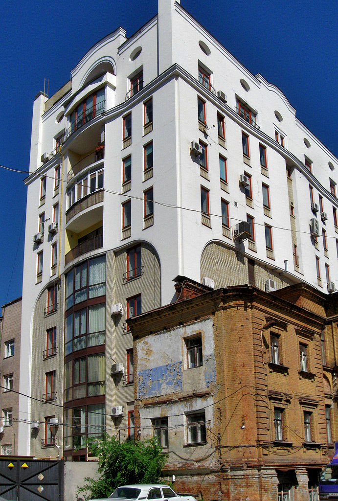 Kharkov, Чернышевская улица, 51; Чернышевская улица, 53