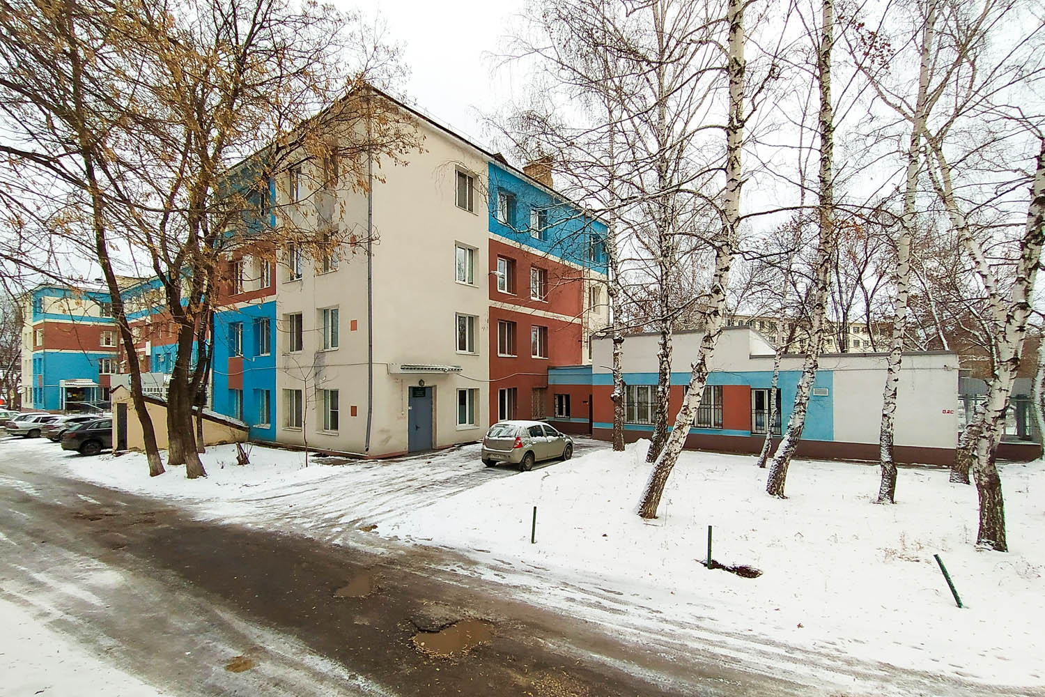Novokuybyshevsk, Улица Пирогова, 11