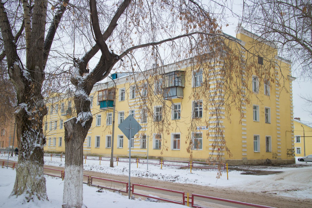 Kamensk-Uralskiy, Улица Строителей, 35