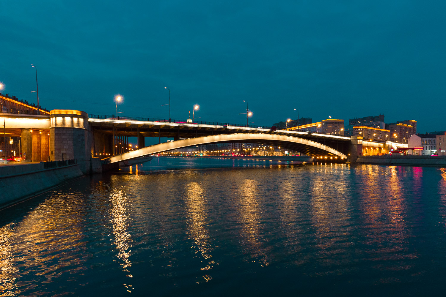 Moscow, Большой Краснохолмский мост